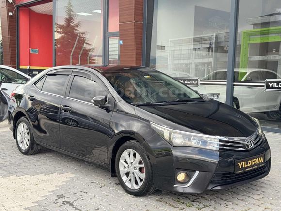 2015-TOYOTA-COROLLA-1.6 ADVENCE-EMSALSİZ-175'BİN KM