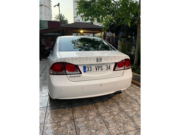 Sahibinden Honda Civic 1.6i VTEC Elegance 2011 Model