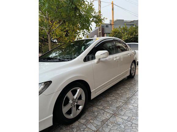 Sahibinden Honda Civic 1.6i VTEC Elegance 2011 Model