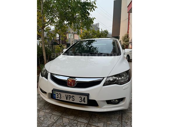 Sahibinden Honda Civic 1.6i VTEC Elegance 2011 Model