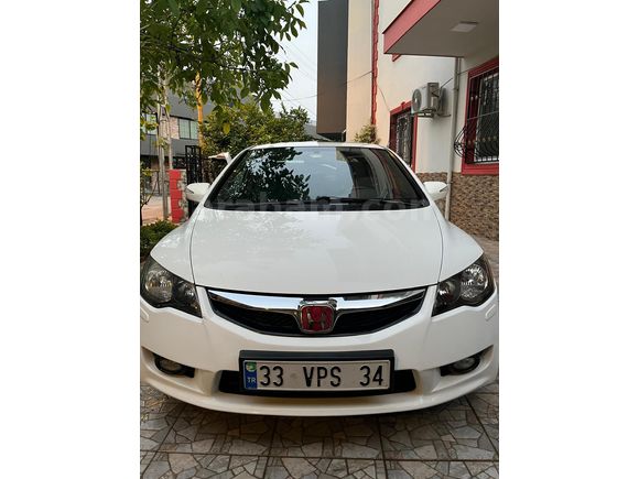 Sahibinden Honda Civic 1.6i VTEC Elegance 2011 Model