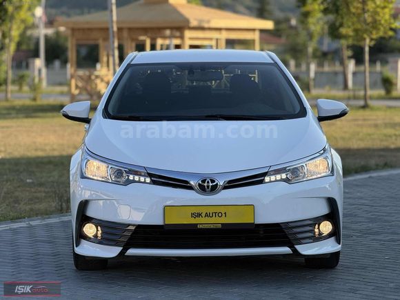 IŞIK AUTO'DAN HATASIZ BOYASIZ 2018 MODEL 27 BİNDE TOYOTA COROLLA