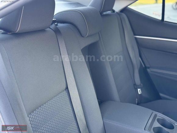 IŞIK AUTO'DAN HATASIZ BOYASIZ 2018 MODEL 27 BİNDE TOYOTA COROLLA