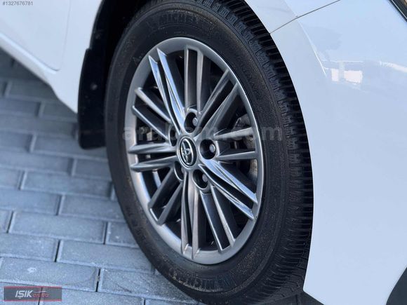 IŞIK AUTO'DAN HATASIZ BOYASIZ 2018 MODEL 27 BİNDE TOYOTA COROLLA