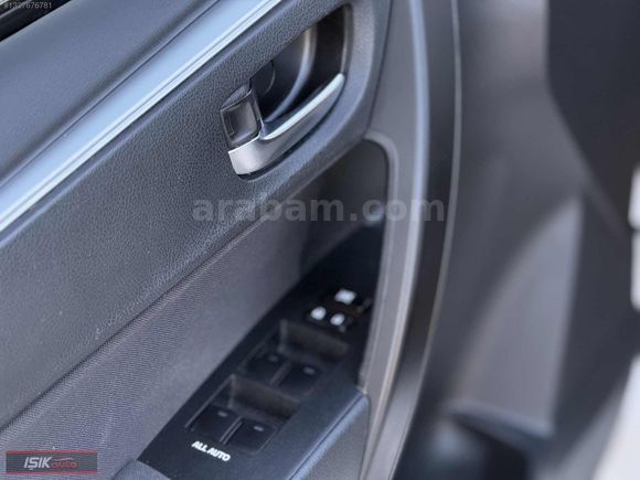 IŞIK AUTO'DAN HATASIZ BOYASIZ 2018 MODEL 27 BİNDE TOYOTA COROLLA
