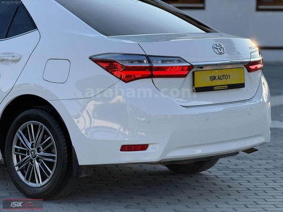 IŞIK AUTO'DAN HATASIZ BOYASIZ 2018 MODEL 27 BİNDE TOYOTA COROLLA