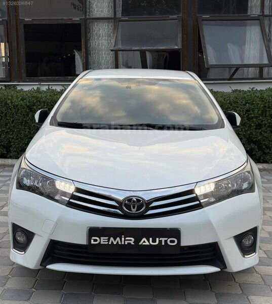 ~ DEMİR AUTO'DAN ~ 2015 HATASIZ EMSALSİZ SEDEFLİ COROLLA
