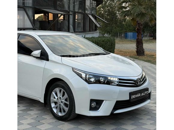 ~ DEMİR AUTO'DAN ~ 2015 HATASIZ EMSALSİZ SEDEFLİ COROLLA