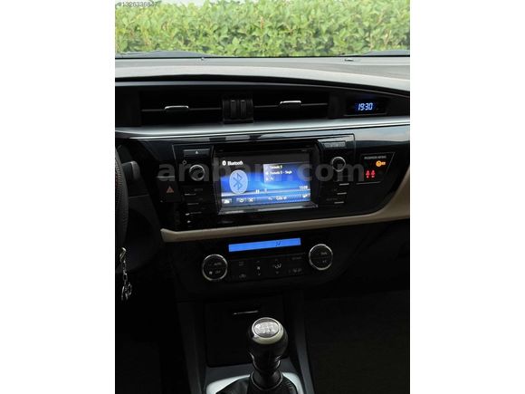 ~ DEMİR AUTO'DAN ~ 2015 HATASIZ EMSALSİZ SEDEFLİ COROLLA