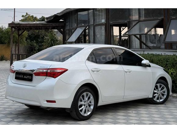 ~ DEMİR AUTO'DAN ~ 2015 HATASIZ EMSALSİZ SEDEFLİ COROLLA
