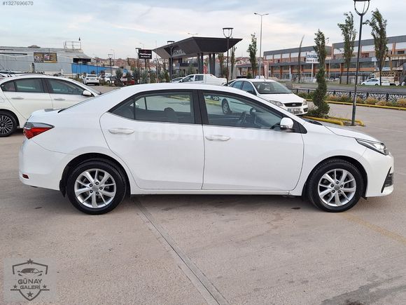 İLK ELDEN SIFIR AYARINDA 88 BİN KİLOMETRE'DE 1.6 OTMATİK COROLLA