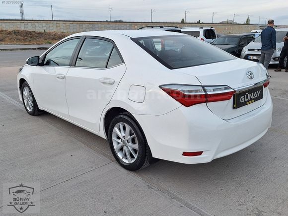 İLK ELDEN SIFIR AYARINDA 88 BİN KİLOMETRE'DE 1.6 OTMATİK COROLLA