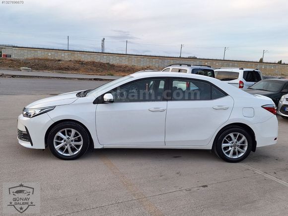 İLK ELDEN SIFIR AYARINDA 88 BİN KİLOMETRE'DE 1.6 OTMATİK COROLLA