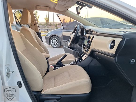 İLK ELDEN SIFIR AYARINDA 88 BİN KİLOMETRE'DE 1.6 OTMATİK COROLLA
