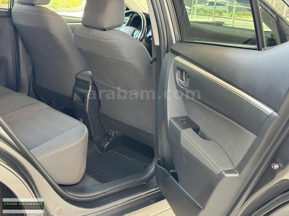 HATASIZ COROLLA 1.6 ADVENCE LPG'Lİ 73.000 KİLOMETREDE