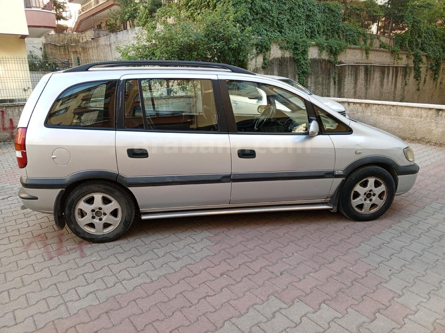 Sahibinden Opel Zafira 1.6 Comfort 2003 Model Ankara 363.000 km Gri (Gümüş) 2