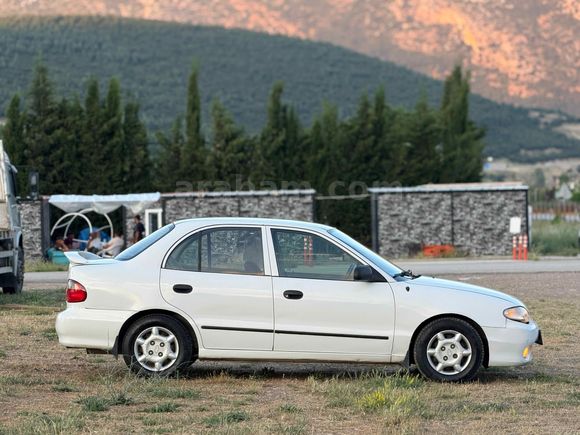 Sahibinden Hyundai Accent 1.5 GLS 1999 Model 