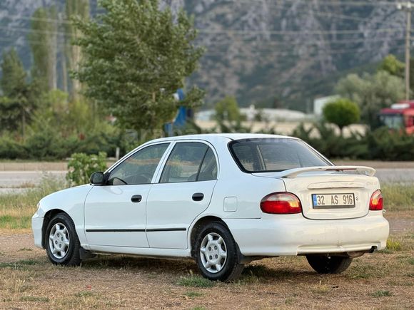 Sahibinden Hyundai Accent 1.5 GLS 1999 Model 