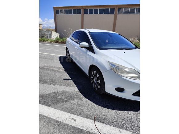 Sahibinden Ford Focus 1.6 Ti-VCT Trend X 2012 Model Van