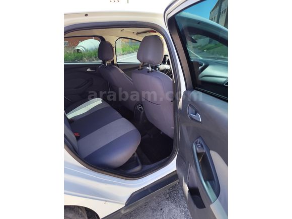 Sahibinden Ford Focus 1.6 Ti-VCT Trend X 2012 Model Van