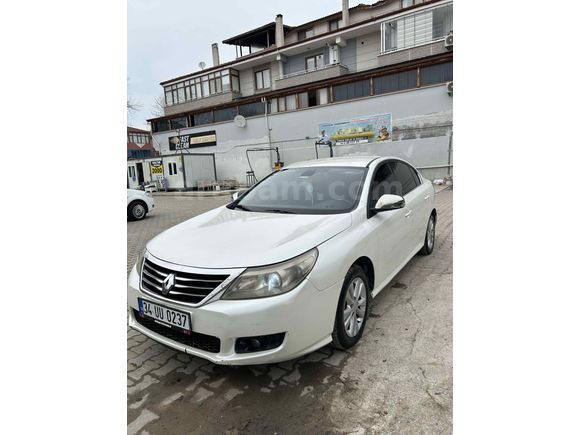 Sahibinden Renault Latitude 1.5 dCi Expression 2011 Model 