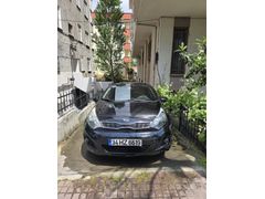 Sahibinden Kia Rio 1.4 CRDi Fancy 2013 Model  255.000 km Siyah