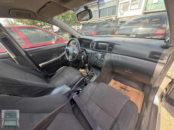 TOYOTA COROLA 1.6 MASRAFSIZ
