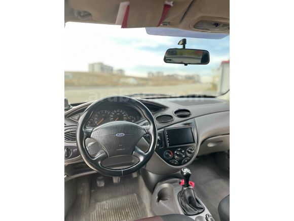 Sahibinden Ford Focus 1.6 Ambiente 2000 Model 