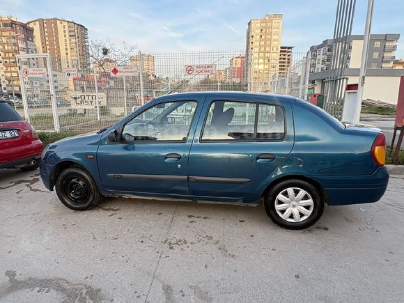 Sahibinden Renault Clio 1.4 RNA 2000 Model