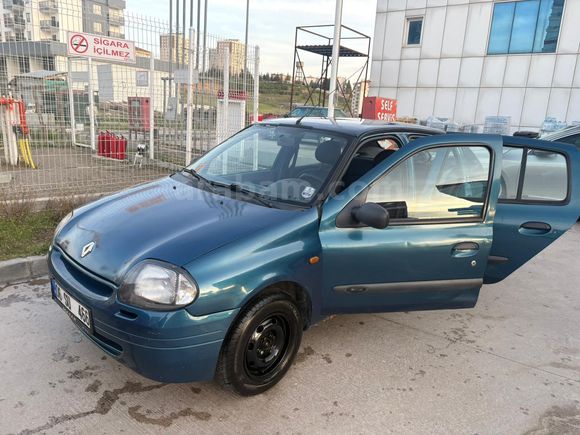 Sahibinden Renault Clio 1.4 RNA 2000 Model