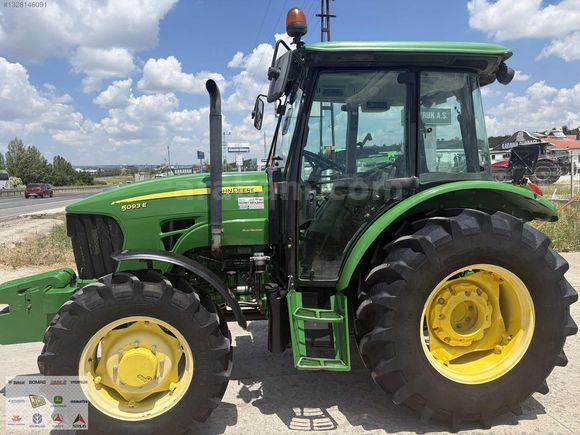 2017 JOHNDERE 5093 E KB.KLM.ŞATIL 4 LASTİK YENİ ÇOK TEMİZ TRKTR