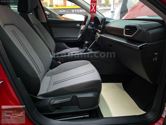 2021 SEAT LEON STYLE HATASIZ BOYASIZ TRAMERSİZ SERVİS BAKIMLI