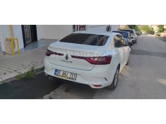 Sahibinden Renault Megane 1.3 TCe Joy 2020 Model 