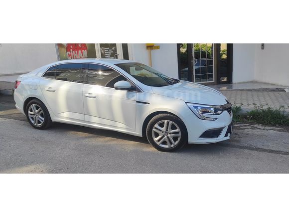 Sahibinden Renault Megane 1.3 TCe Joy 2020 Model 