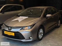 SEVİLEN'DEN TOYOTA COROLLA 1.8 HYBRİD DREAM E-CVT
