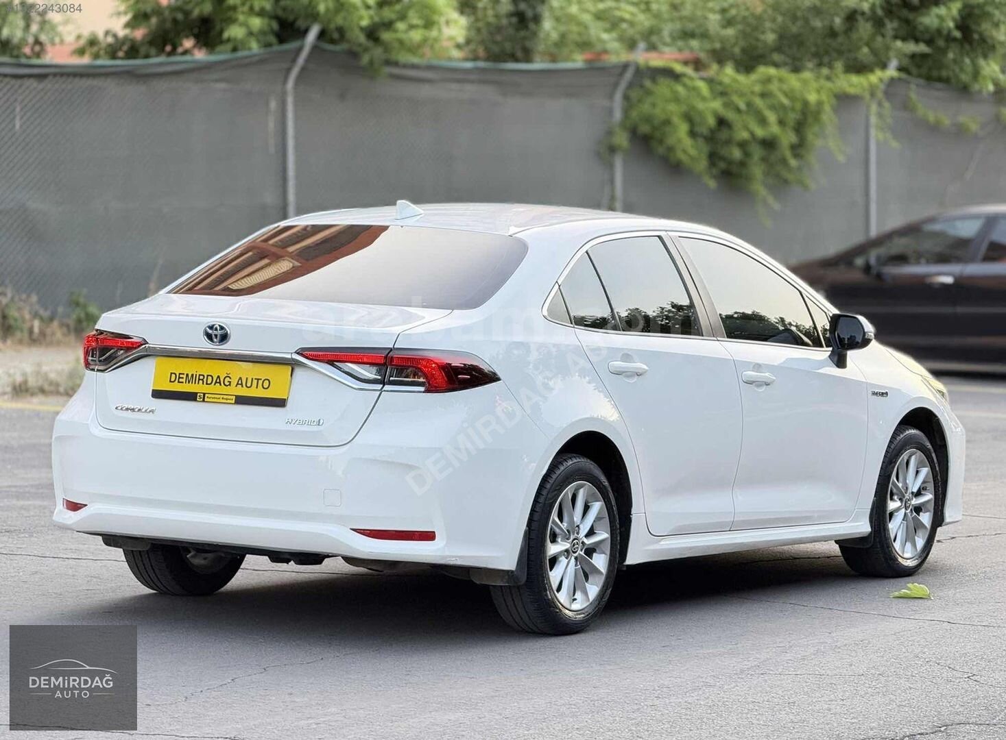 Galeriden Toyota Corolla 1.8 Hybrid Dream 2020 Model Şanlıurfa 153.000 km Beyaz 5