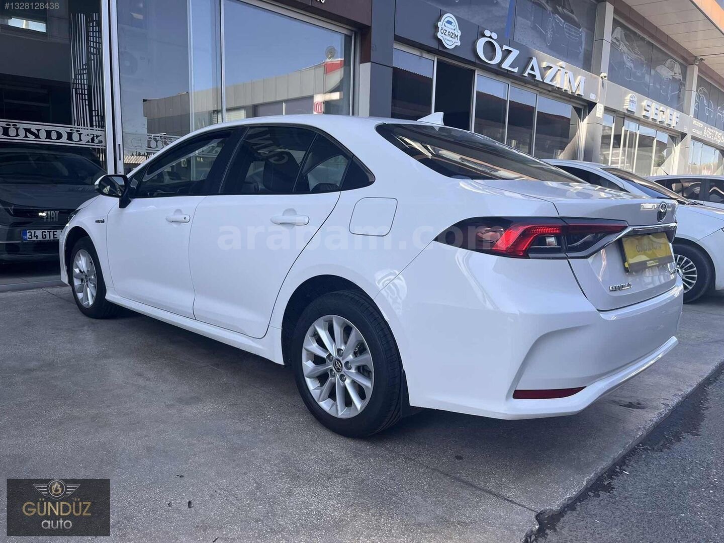 Galeriden Toyota Corolla 1.8 Hybrid Dream 2021 Model Gaziantep 114.000 km Beyaz 7