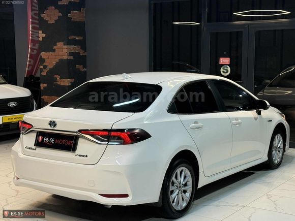 COROLLA HYBRİD DREAM e-CVT SERVİS BAKIMLI KAZASIZ