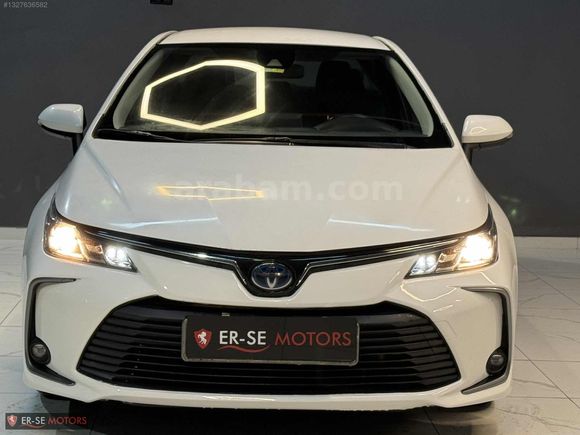 COROLLA HYBRİD DREAM e-CVT SERVİS BAKIMLI KAZASIZ