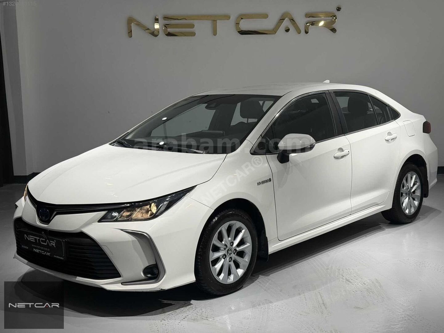 Galeriden Toyota Corolla 1.8 Hybrid Dream 2020 Model Eskişehir 116.000 km Beyaz 3