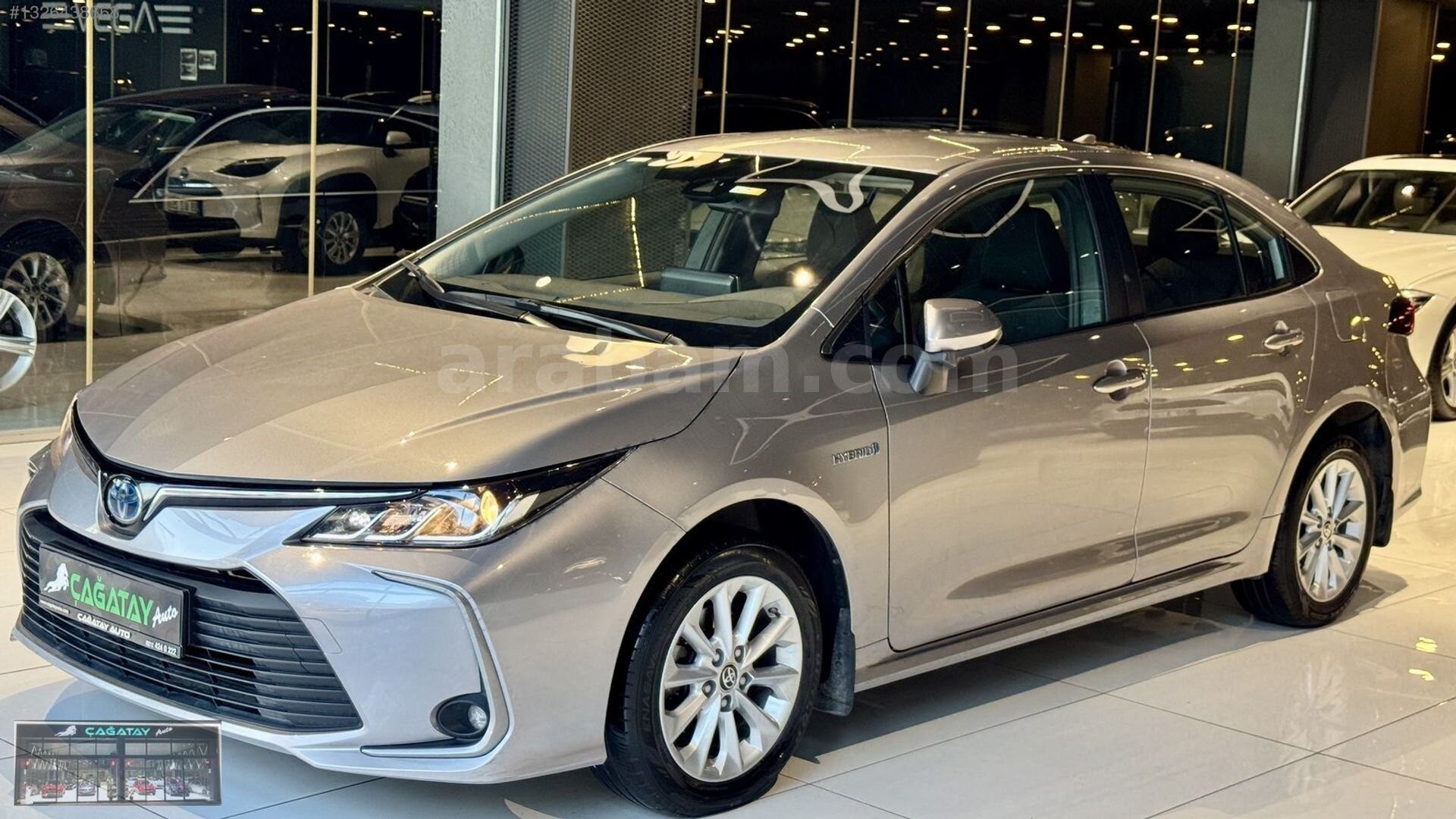 Galeriden Toyota Corolla 1.8 Hybrid Dream 2021 Model İstanbul 57.500 km Gri 5