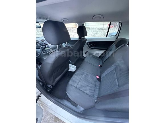 İlk Sahibinden Skoda Fabia 1.4 Ambiente 2012 Model 