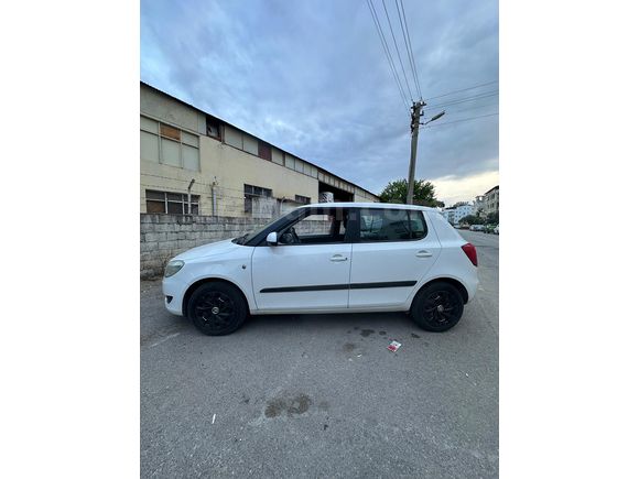 İlk Sahibinden Skoda Fabia 1.4 Ambiente 2012 Model 