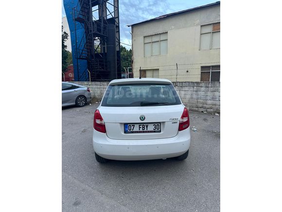 İlk Sahibinden Skoda Fabia 1.4 Ambiente 2012 Model 