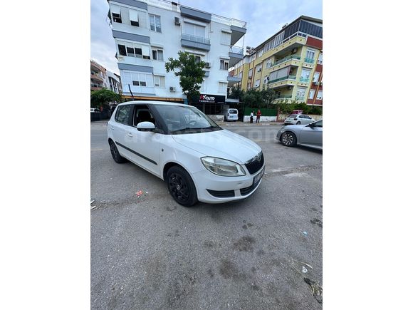 İlk Sahibinden Skoda Fabia 1.4 Ambiente 2012 Model 