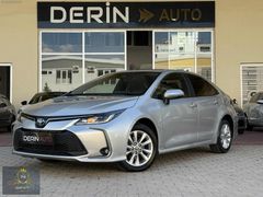 TOYOTA+COROLLA+1.8+HYBRİD+HATASIZ+2024+MODEL