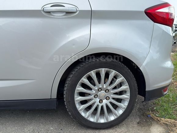 Sahibinden Ford C-Max 1.6 TDCi Titanium X 2013 Model