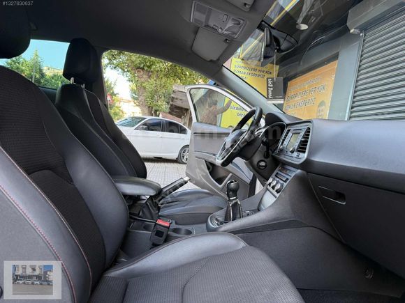 EYLÜL AUTODAN 2013 MODEL 1.4 TS LEON FR KREDİ KARTINA 12 TAKSİT