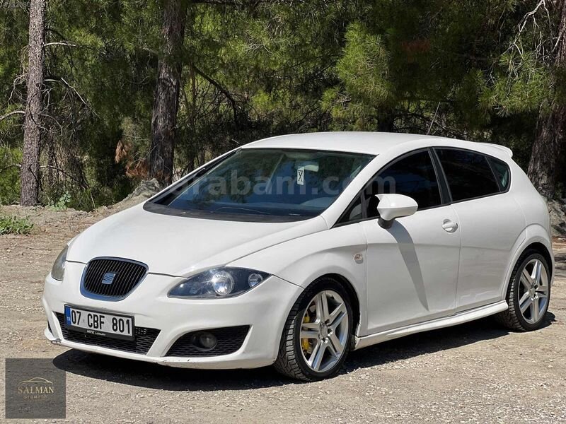 Galeriden Seat Leon 1.4 TSI Style 2011 Model İstanbul 210.000 km Beyaz