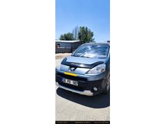Sahibinden Peugeot Partner 1.6 HDI Comfort Pack 2010 Model  285.000 km Mavi